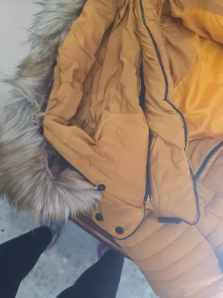 Chaquetón de invierno Dorado Talla M