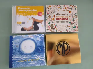 Joc de CD's infantils
