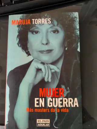 Mujer en guerra: Más masters da la vida (Spani...