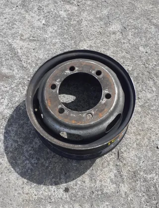 Llanta Mercedes Sprinter 95-06