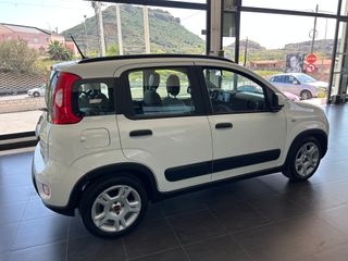 FIAT PANDA HYBRID ETIQUETA ECO AÑO 2023 65.000KM