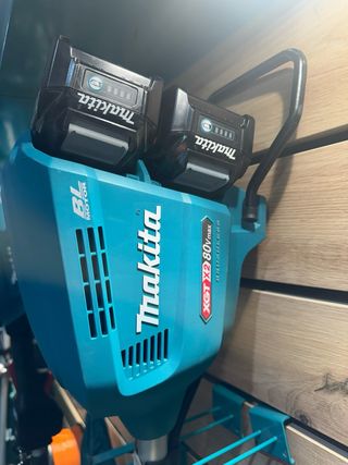 Desbrozadora Makita UR012G 40V Batería