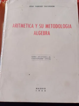 Libro matemáticas antiguo