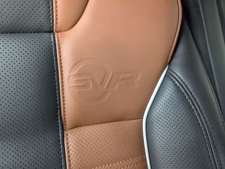 Land Rover Range Rover Sport Land Rover Range Rover Sport 5.0 V8 S/C 423kW (575CV) SVR