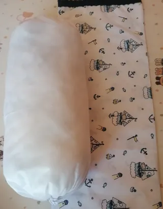 Bombón cojin infantil hecho a mano nuevo