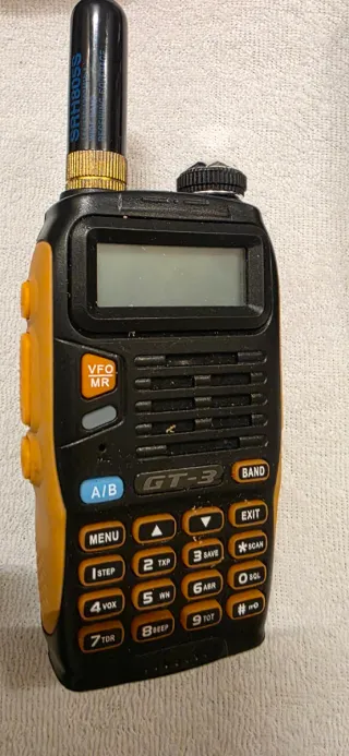 Lote de Walkie Talkies Baofeng y Radtel ...