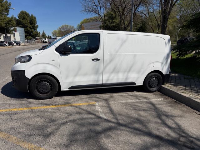 Peugeot e-Expert 2017