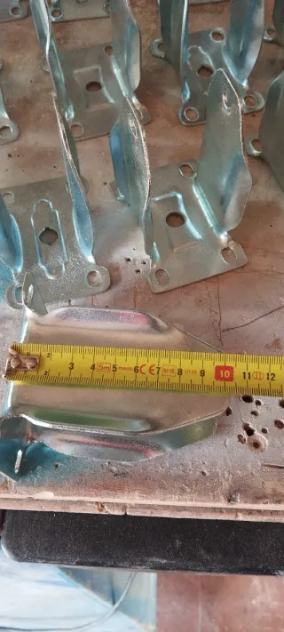 Soportes para mini pérgola metálicos