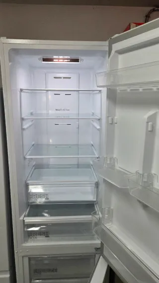 Frigorífico Midea blanco 2 mtros