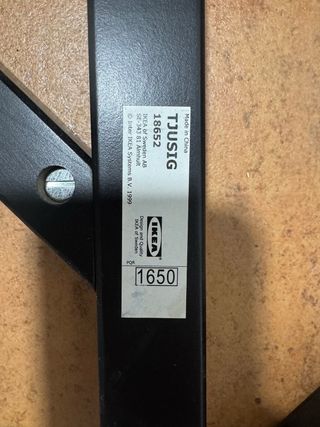 Percheros IKEA TJUSIG Negro (2 unidades)