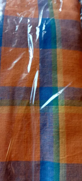 Mantel y 6 servilletas cuadros