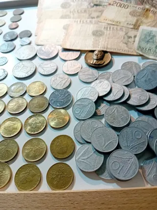 Lotto monete e banconote