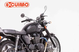 TRIUMPH BONNEVILLE T100