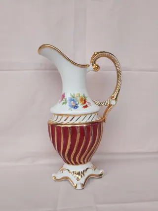 Jarrón de porcelana