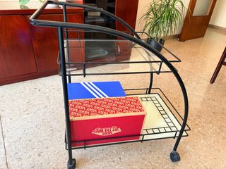 Carrito auxiliar metal y cristal . Antiguo