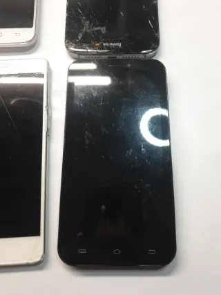 Lote 4 móviles Huawei, Samsung y funker para piez