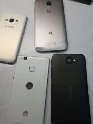 Lote 4 móviles Huawei, Samsung y funker para piez