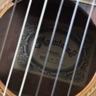 Antica Chitarra Giapponese CF Mountains 1948