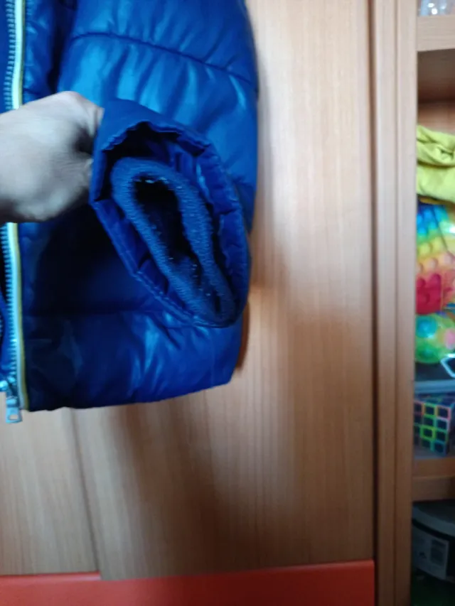 Cazadora azul niño talla 8