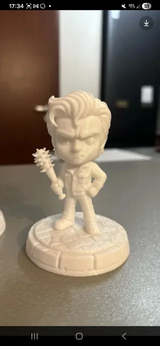 Funko Pop Stranger Things 10 cm- Color base.