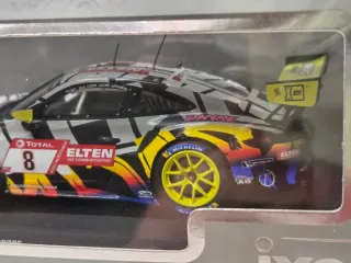 IXO Porsche 911 GT3 R #8 24h Nurburgring 2019 1/43