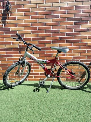 Bicicleta Infantil Pro 20 Roja y blanca 20 pulgada