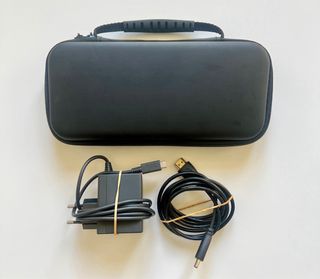 Nintendo Switch OLED + Funda Negra