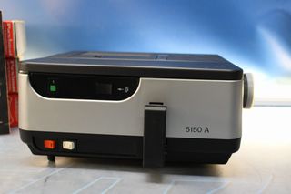 Proyector diapositivas Braun Paximat 5150 A. Austria, 1979.