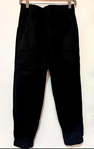 Pantalón jogger negro Halara Talla S nuevo