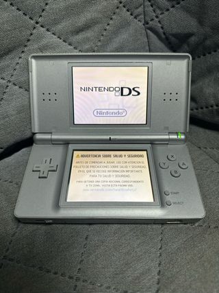 Nintendo DS Argento