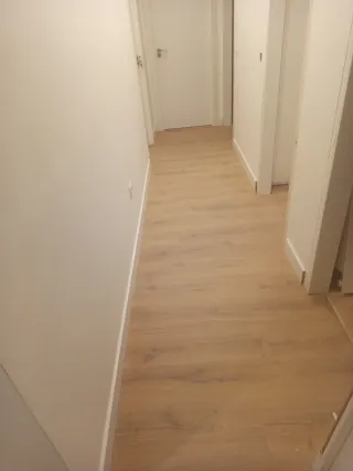 Instalación de tarimas laminadas y puertas