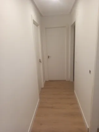 Instalación de tarimas laminadas y puertas