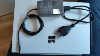 Microsoft Surface Pro7 con cargador y lápiz,teclad