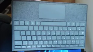 Microsoft Surface Pro7 con cargador y lápiz,teclad