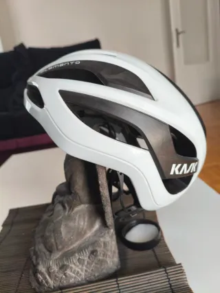 KASK ELEMENTO