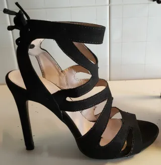 Sandali con lacci n.37