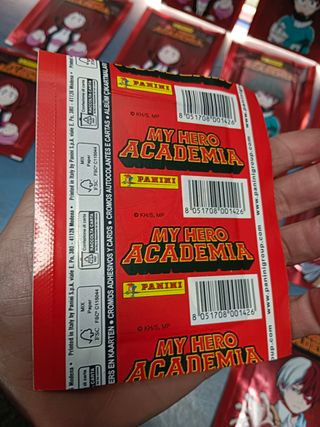 20 sobres nuevos My Hero Academia panini