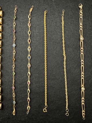 Lote 8 Pulseras Vintage doradas y Multicolor
