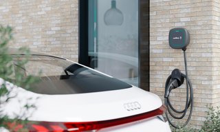 Instalación cargador coche eléctrico
