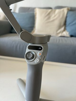 DJI Osmo Mobile SE Gimbal
