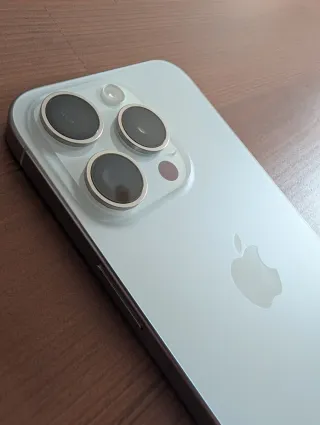 iPhone 15 Pro 128GB Blanco