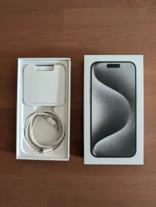 iPhone 15 Pro 128GB Blanco