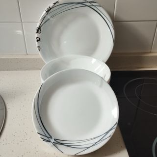 Vajilla 18 piezas nueva Arcopal