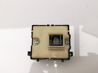 MANDO MULTIFUNCION LEXUS NX 560057