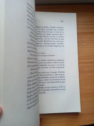 El caballero del jubon amarillo/ The Gentleman ...