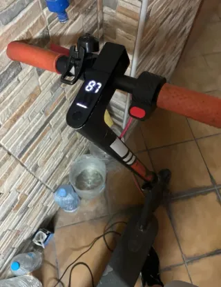 Patinete Eléctrico Xiaomi Pro 2 + Cargador