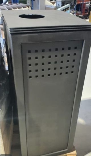 Chimenea de leña interior metálica