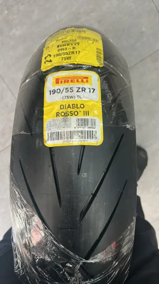 Neumático Pirelli Diablo Rosso III 190/55 ZR 17 75