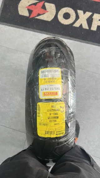 Neumático Pirelli Diablo Rosso III 190/55 ZR 17 75