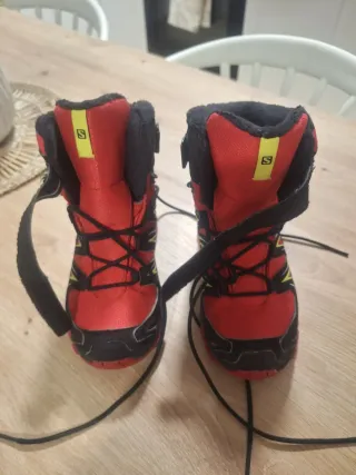 Botas Salomon Infantil Talla 29.UN SOLO USO